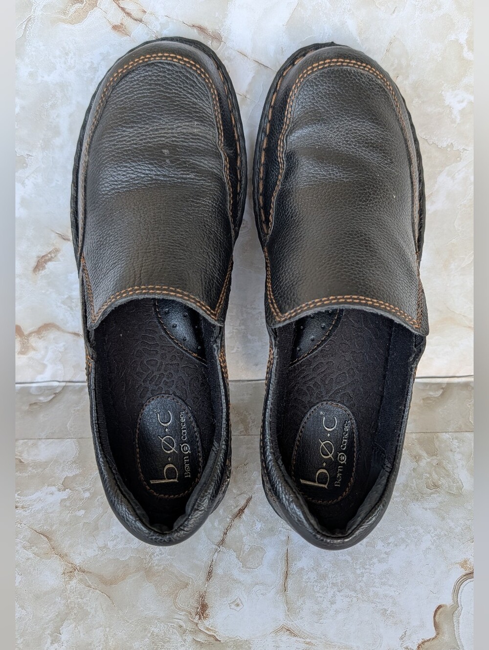 B.O.C. Born Black Leather Slip-On Loafers Sz 8.5 M Women.